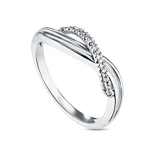 Женское кольцо из золота с бриллиантом по цене от 62 496 ₽