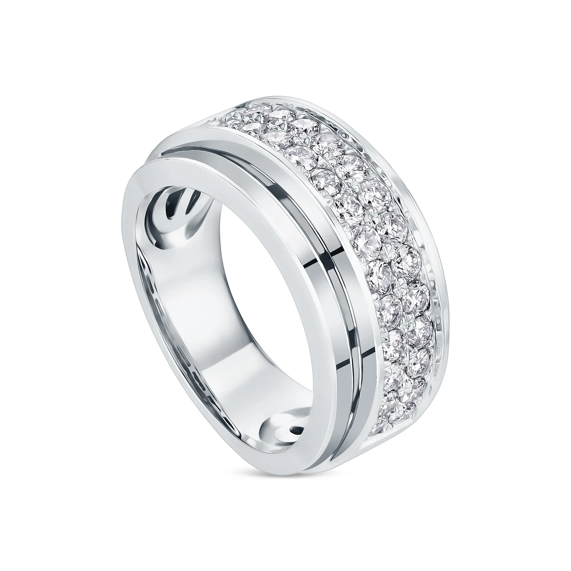 Женское кольцо из золота бриллиантом
