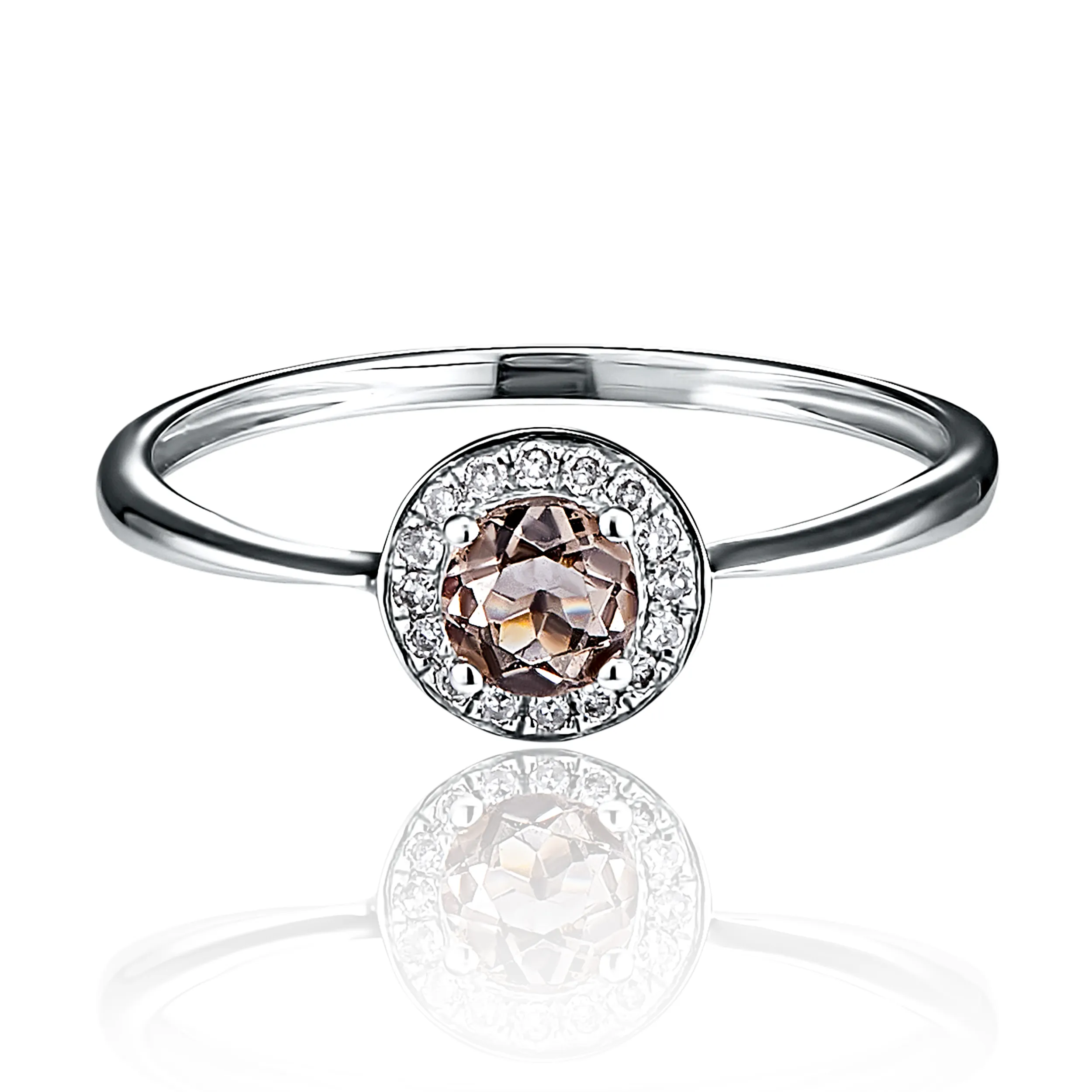 Женское кольцо из золота с бриллиантом и раух-топаз