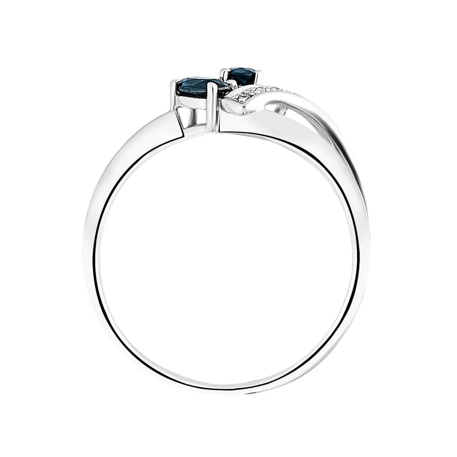 Женское кольцо из золота с бриллиантом и сапфиром