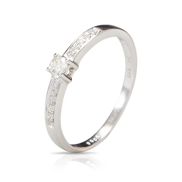 Женское кольцо из белого золота 585 пробы с бриллиантами 0,15 карат размера 17,5