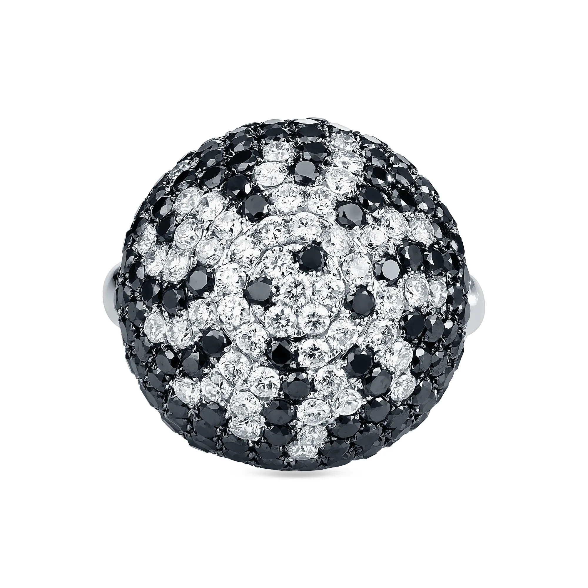 Женское кольцо из золота с бриллиантом