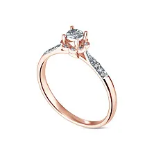 Женское кольцо из золота с бриллиантом по цене от 41 328 ₽