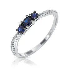 Женское кольцо из золота с бриллиантом и сапфиром по цене от 34 020 ₽