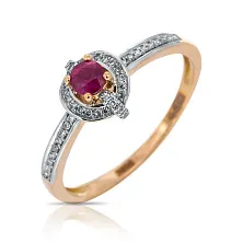 Женское кольцо из золота с бриллиантом и рубином по цене от 38 500 ₽