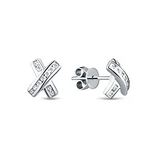 Серьги пусеты (гвоздики) из золота с бриллиантом