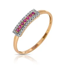 Женское кольцо из золота с бриллиантом и рубином по цене от 26 145 ₽