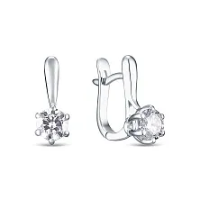 Серьги из золота с бриллиантом