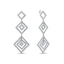 Серьги из золота с бриллиантом