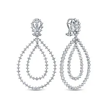 Серьги из золота с бриллиантом