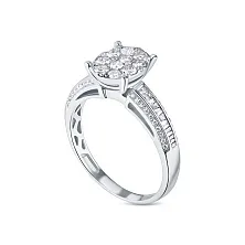 Женское кольцо из белого золота с бриллиантом круглой огранки по цене от 252 700 ₽