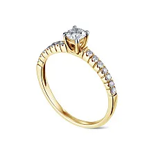 Женское кольцо из золота с бриллиантом по цене от 112 896 ₽
